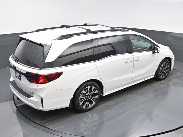 2026 Platinum White Pearl Honda Odyssey Elite FWD Van