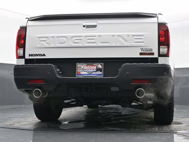 2026 Platinum White Pearl Honda Ridgeline TrailSport AWD Truck