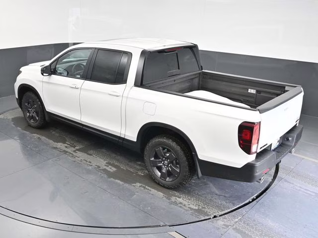 2026 Platinum White Pearl Honda Ridgeline TrailSport AWD Truck