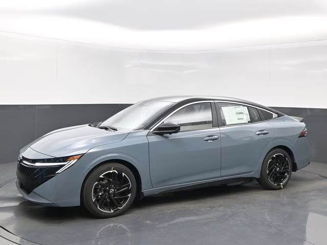 2026 Atlantic Gray/Super Black Nissan Sentra SR FWD Sedan
