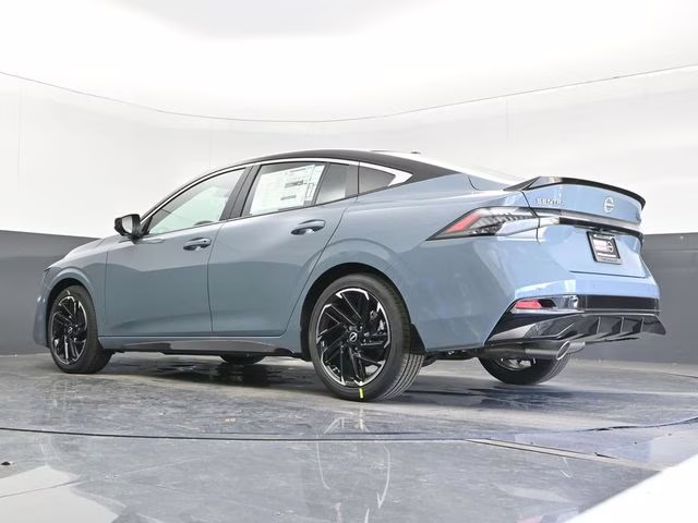 2026 Atlantic Gray/Super Black Nissan Sentra SR FWD Sedan