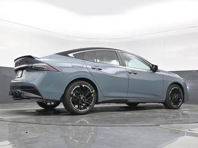 2026 Atlantic Gray/Super Black Nissan Sentra SR FWD Sedan