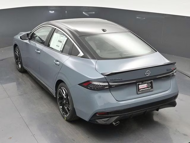 2026 Atlantic Gray/Super Black Nissan Sentra SR FWD Sedan