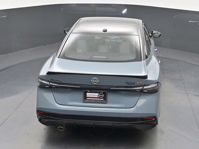 2026 Atlantic Gray/Super Black Nissan Sentra SR FWD Sedan