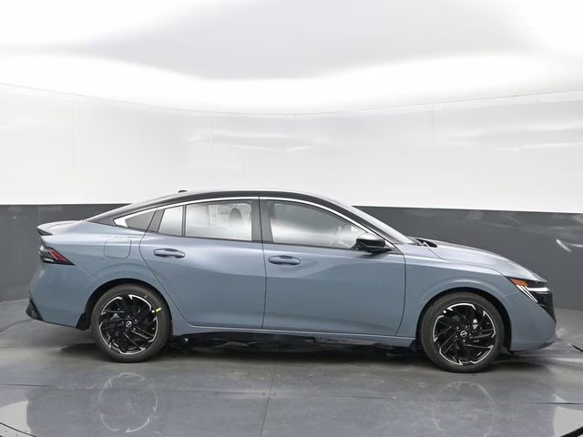 2026 Atlantic Gray/Super Black Nissan Sentra SR FWD Sedan
