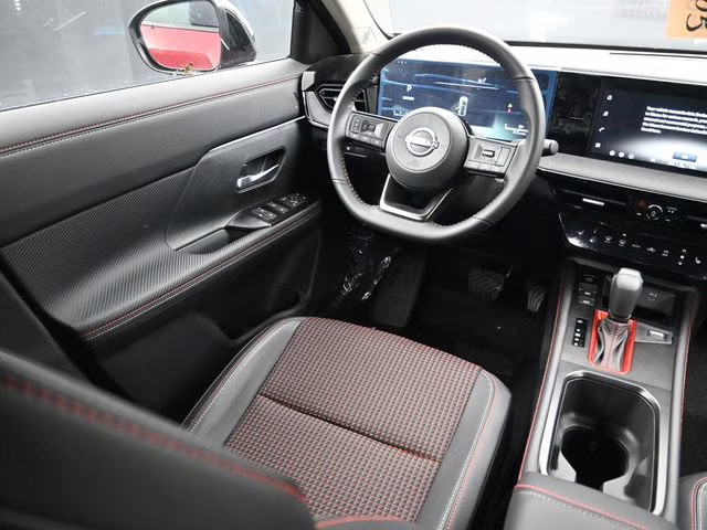 2026 Scarlet Ember Tintcoat Nissan Kicks SR AWD SUV