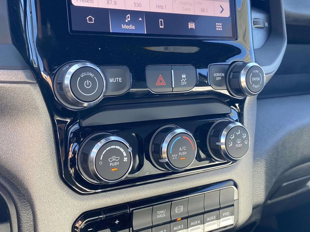 2026 Bright White Clearcoat Ram 5500HD Tradesman RWD Truck