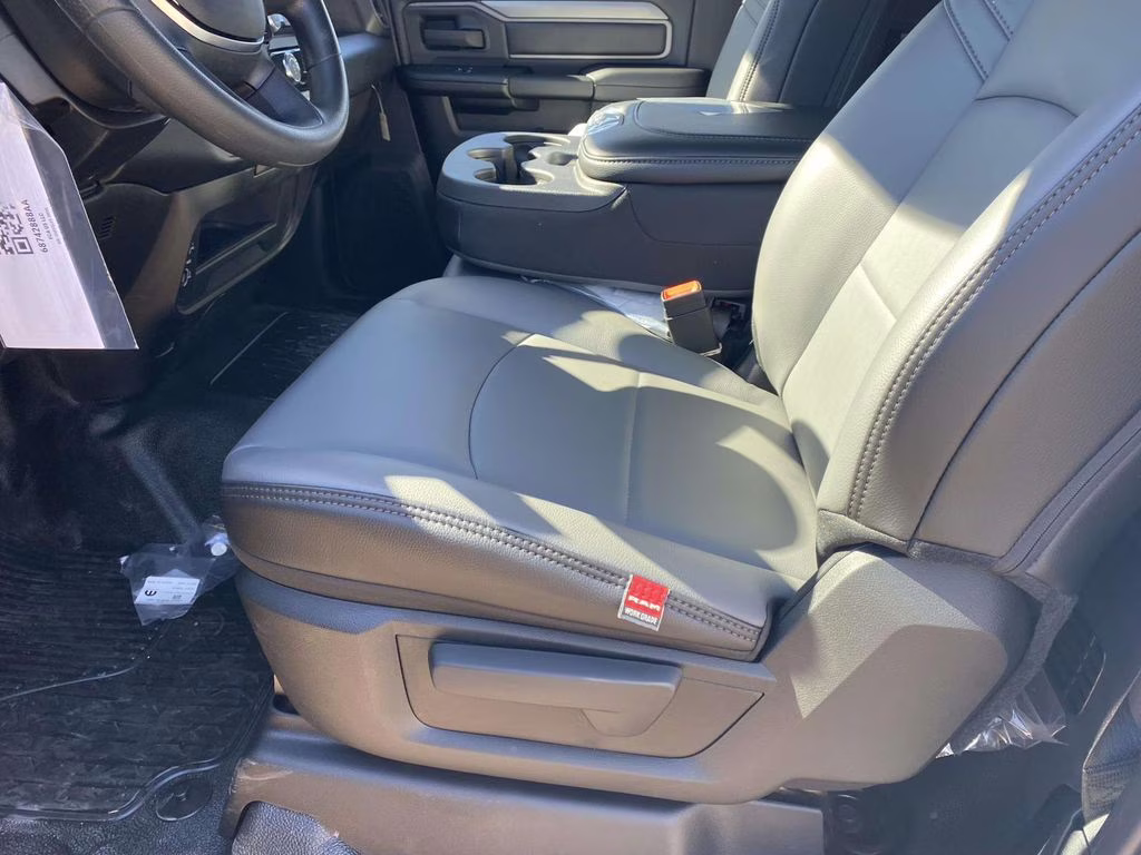 2026 Bright White Clearcoat Ram 5500HD Tradesman RWD Truck