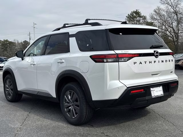 2026 Everest White Pearl Tricoat Nissan Pathfinder SV 4X4 SUV