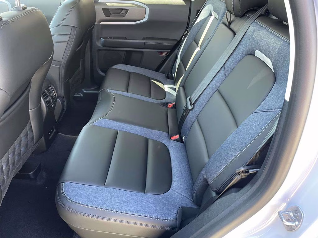 2026 Space White Metallic Ford Bronco Sport Outer Banks 4X4 SUV