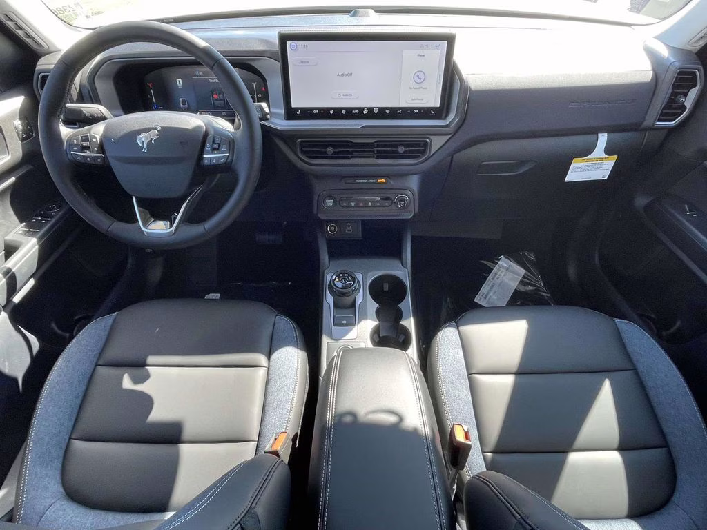 2026 Space White Metallic Ford Bronco Sport Outer Banks 4X4 SUV