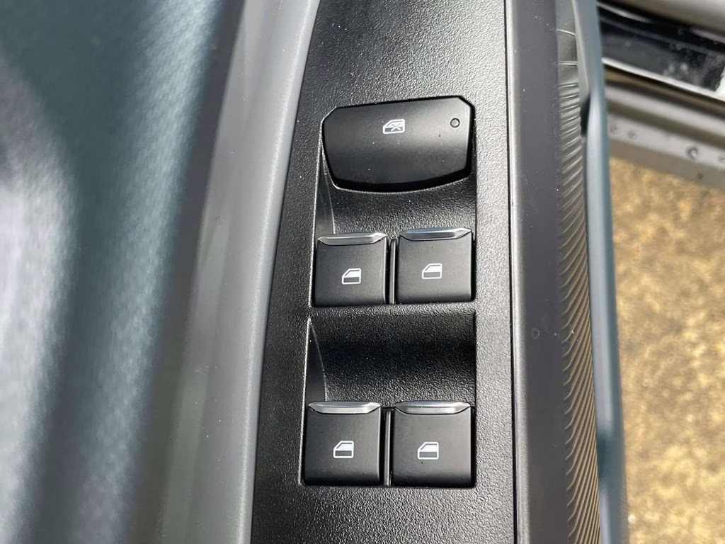 2026 Shadow Black Ford Maverick XL AWD Truck