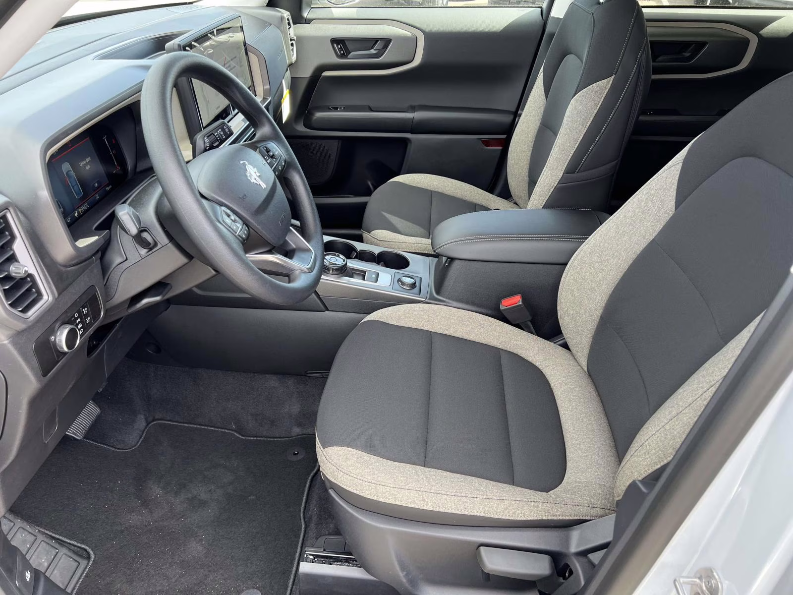 2026 White Metallic Ford Bronco Sport Big Bend 4X4 SUV