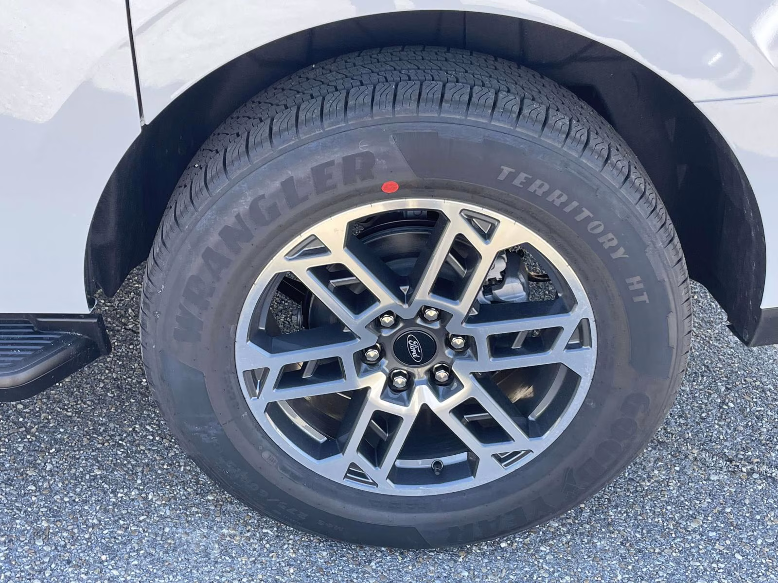 2026 Space Silver Metallic Ford Expedition Max Active RWD SUV