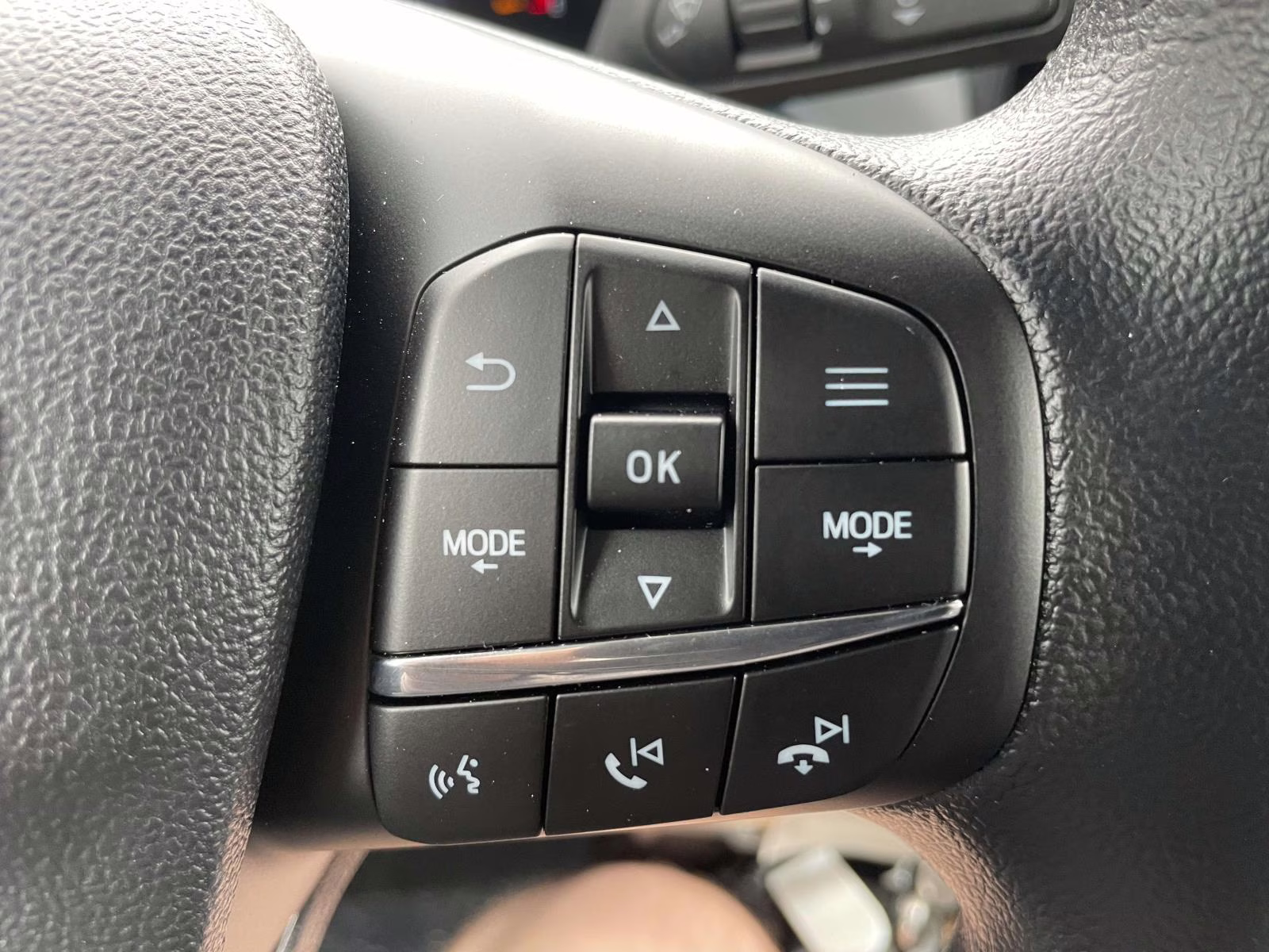 2026 Shadow Black Ford Maverick XL AWD Truck