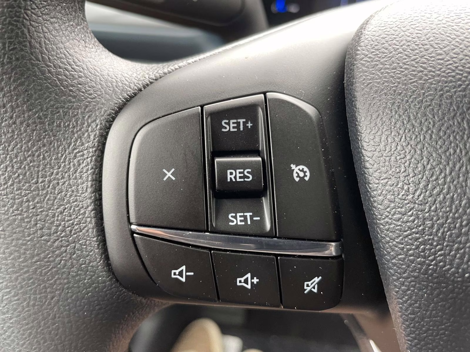 2026 Shadow Black Ford Maverick XL AWD Truck