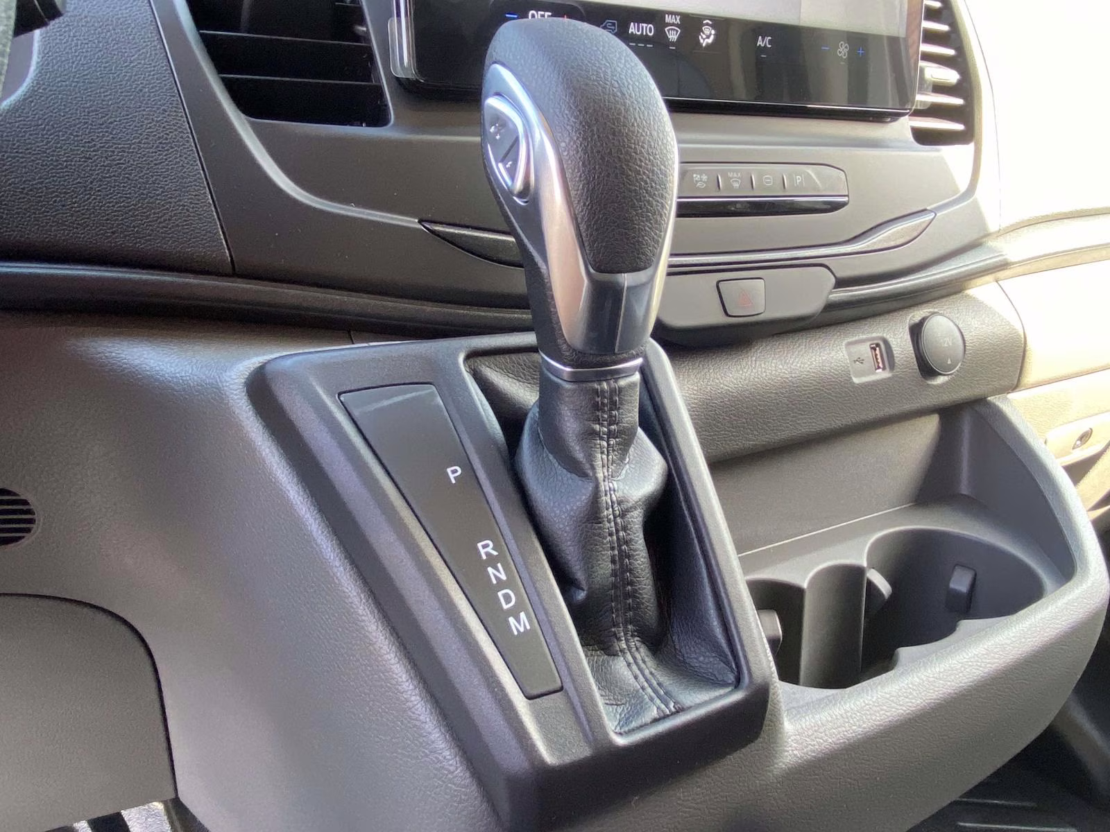 2026 Oxford White Ford Transit-250 Base RWD Van