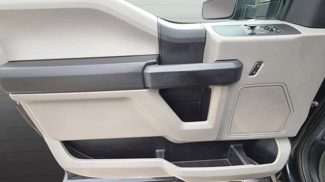 2021 Blue Metallic Ford Super Duty F-350 SRW XL 4X4 Truck