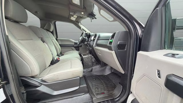 2021 Blue Metallic Ford Super Duty F-350 SRW XL 4X4 Truck