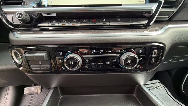 2023 Northsky Blue Metallic Chevrolet Silverado 1500 LTZ 4X4 Truck