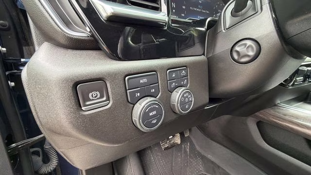 2023 Northsky Blue Metallic Chevrolet Silverado 1500 LTZ 4X4 Truck