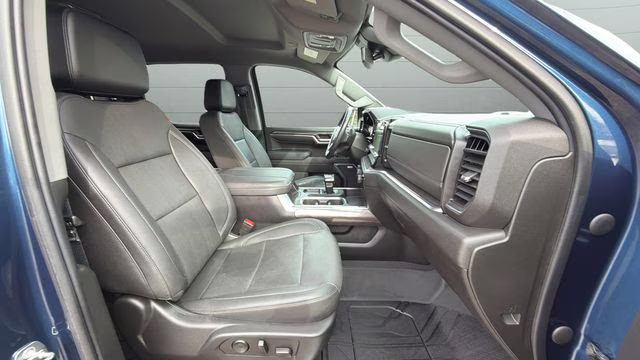 2023 Northsky Blue Metallic Chevrolet Silverado 1500 LTZ 4X4 Truck