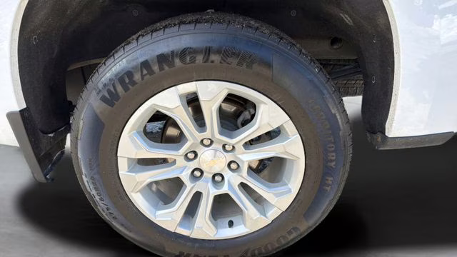 2024 Summit White Chevrolet Silverado 1500 LTZ 4X4 Truck