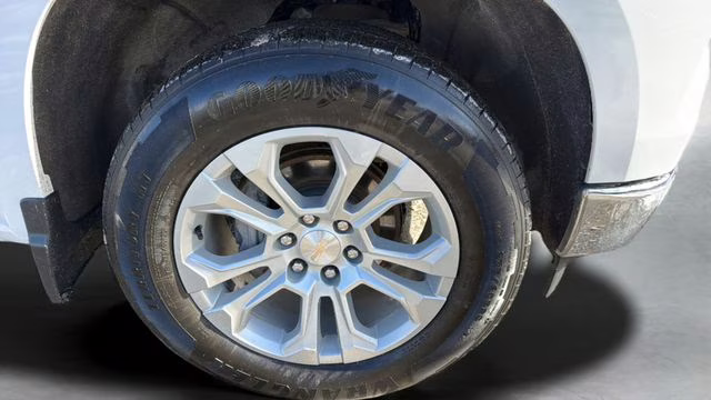 2024 Summit White Chevrolet Silverado 1500 LTZ 4X4 Truck