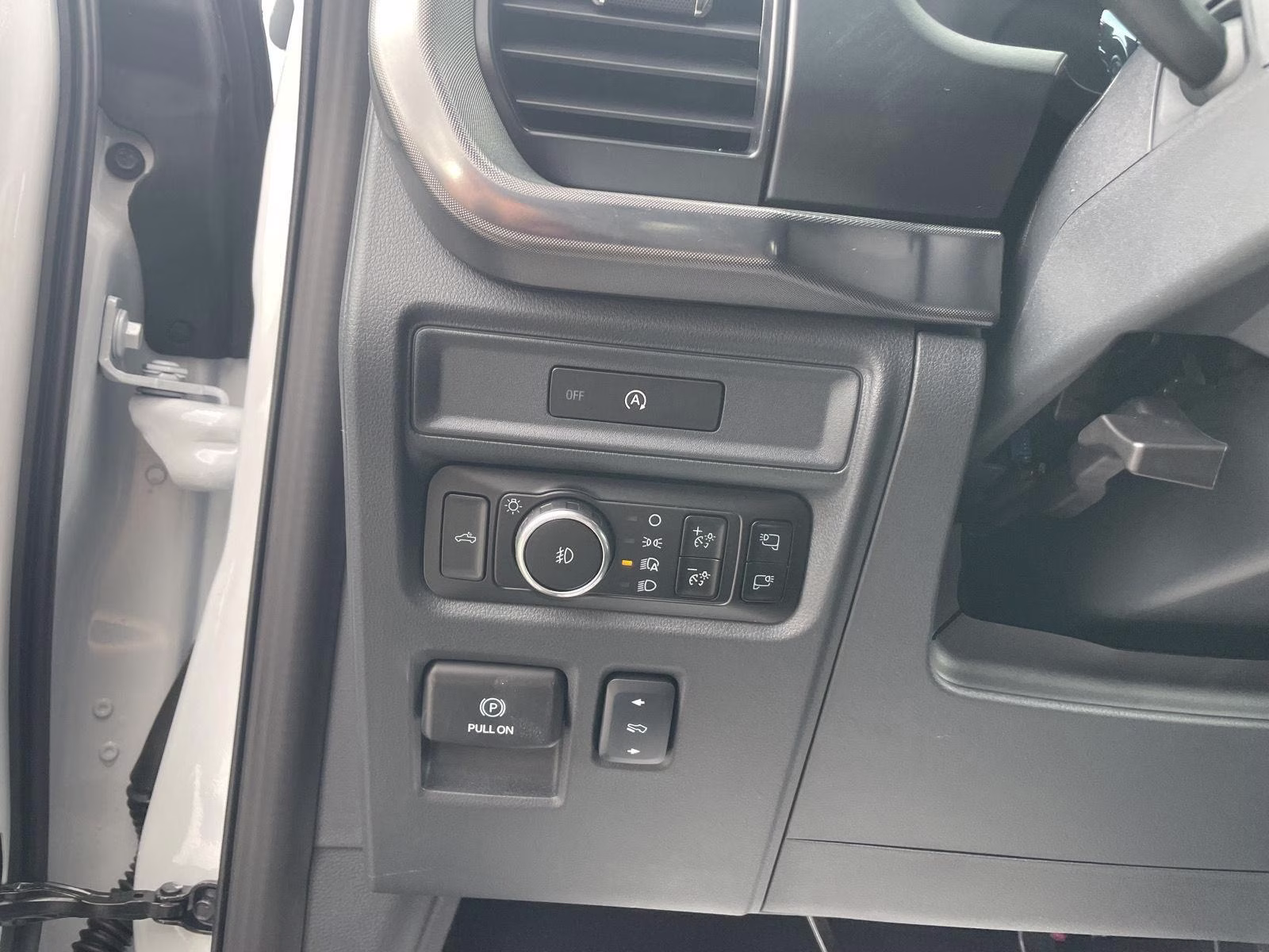 2025 Oxford White Ford F-150 Tremor 4X4 Truck