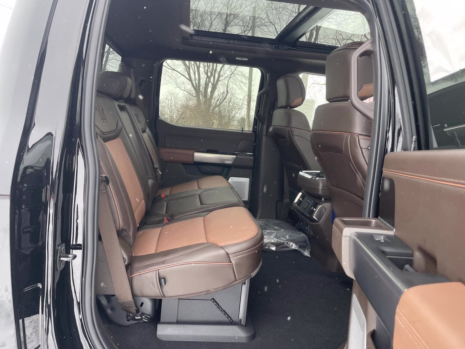 2026 Agate Black/Marsh Gray Ford F-150 King Ranch 4X4 Truck