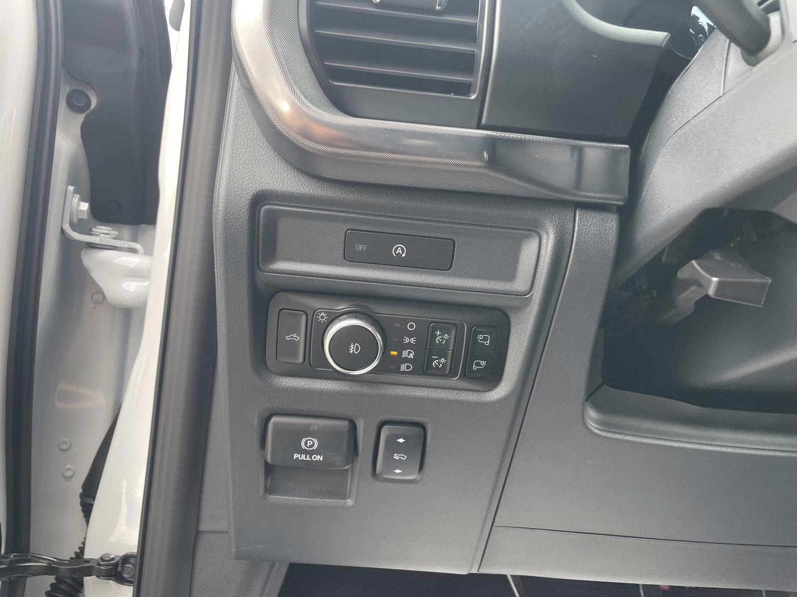 2025 Oxford White Ford F-150 Tremor 4X4 Truck