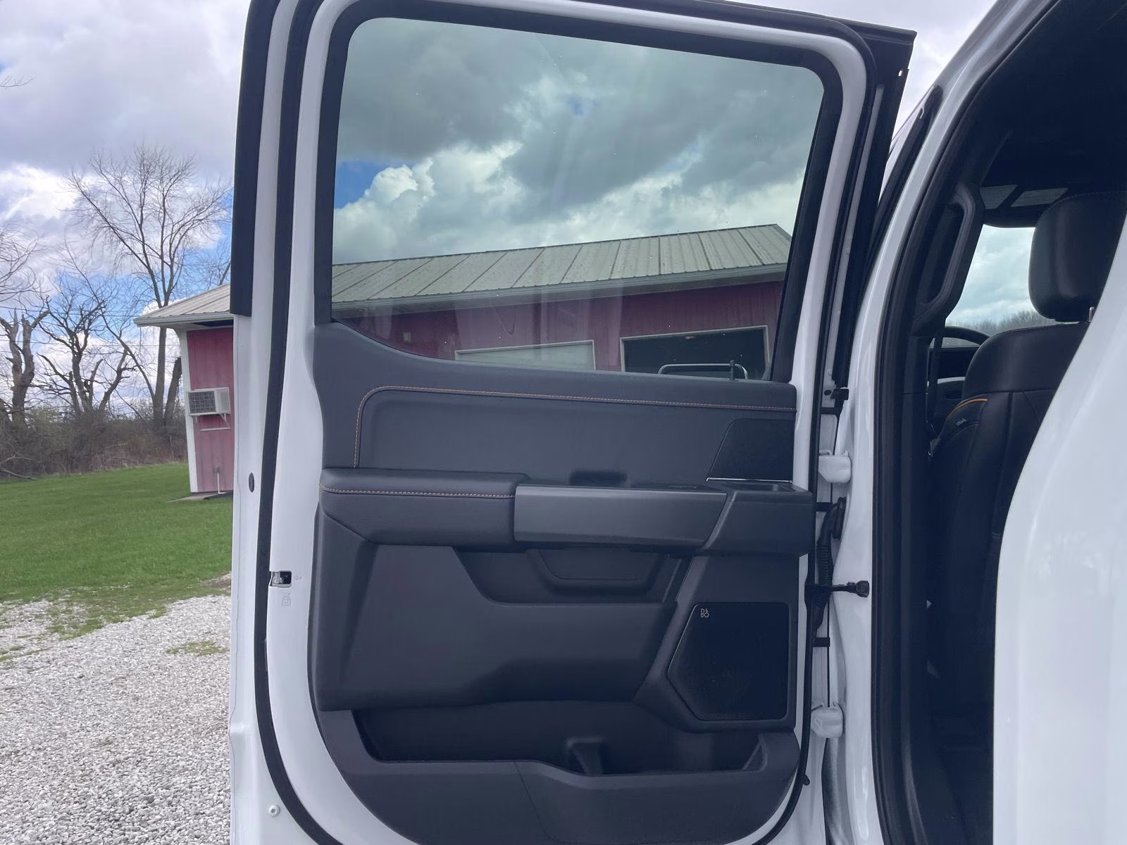 2025 Oxford White Ford F-150 Tremor 4X4 Truck