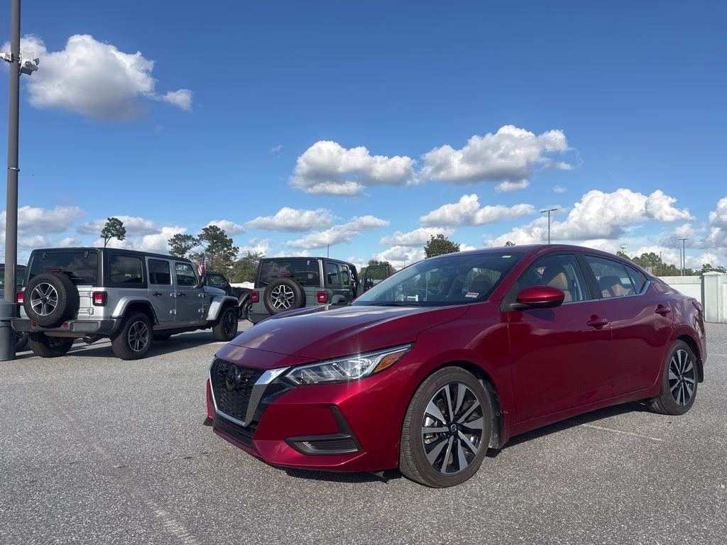 2023 Nissan Sentra SV CVT's photo