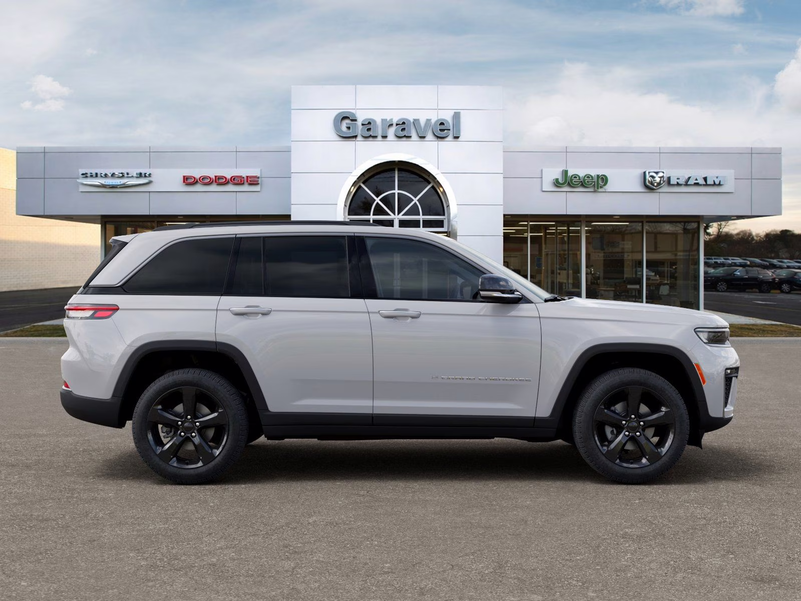 2026 Bright White Clearcoat Jeep Grand Cherokee Limited 4X4 SUV