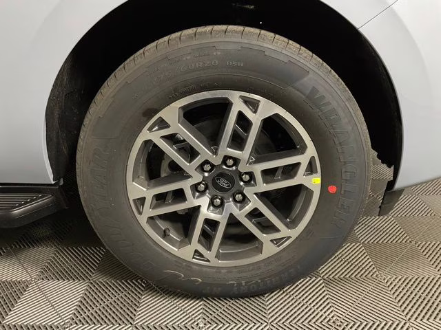 2026 Gray Metallic Ford Expedition Max Active RWD SUV