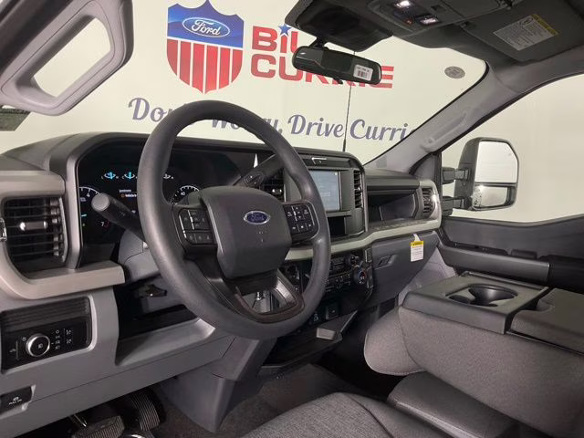 2026 Oxford White Ford Super Duty F-250 SRW XL 4X4 Truck