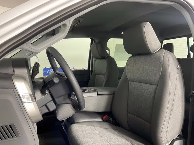 2026 Oxford White Ford Super Duty F-250 SRW XL 4X4 Truck