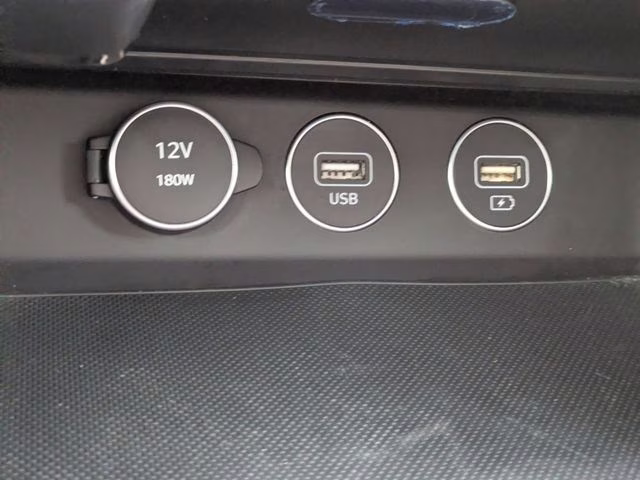 2023 Alta White Genesis G70 2.0T AWD Sedan