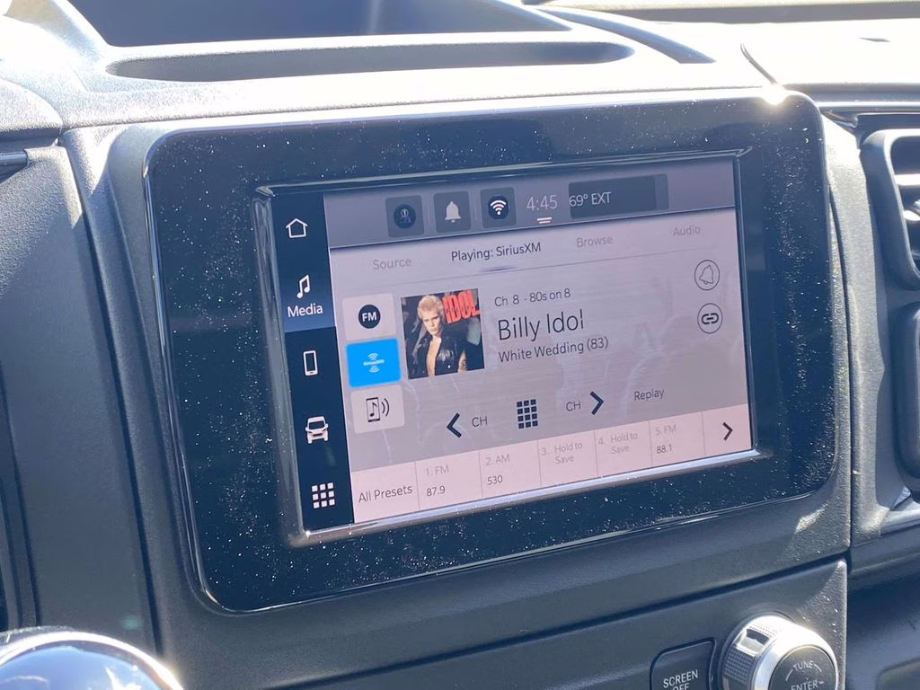 2026 Bright White Clearcoat Ram ProMaster 1500 Low Roof FWD Van