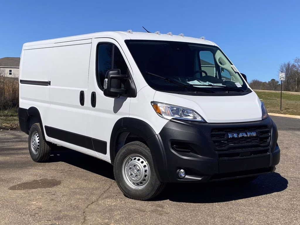 2026 Bright White Clearcoat Ram ProMaster 1500 Low Roof FWD Van