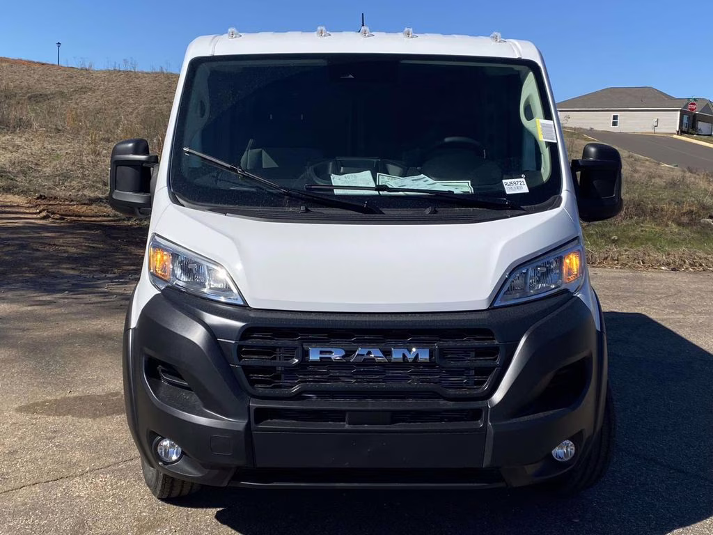 2026 Bright White Clearcoat Ram ProMaster 1500 Low Roof FWD Van
