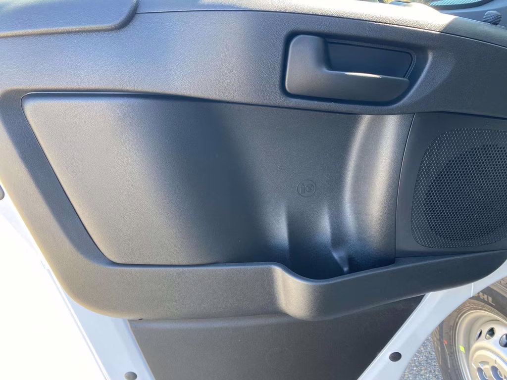 2026 Bright White Clearcoat Ram ProMaster 1500 Low Roof FWD Van