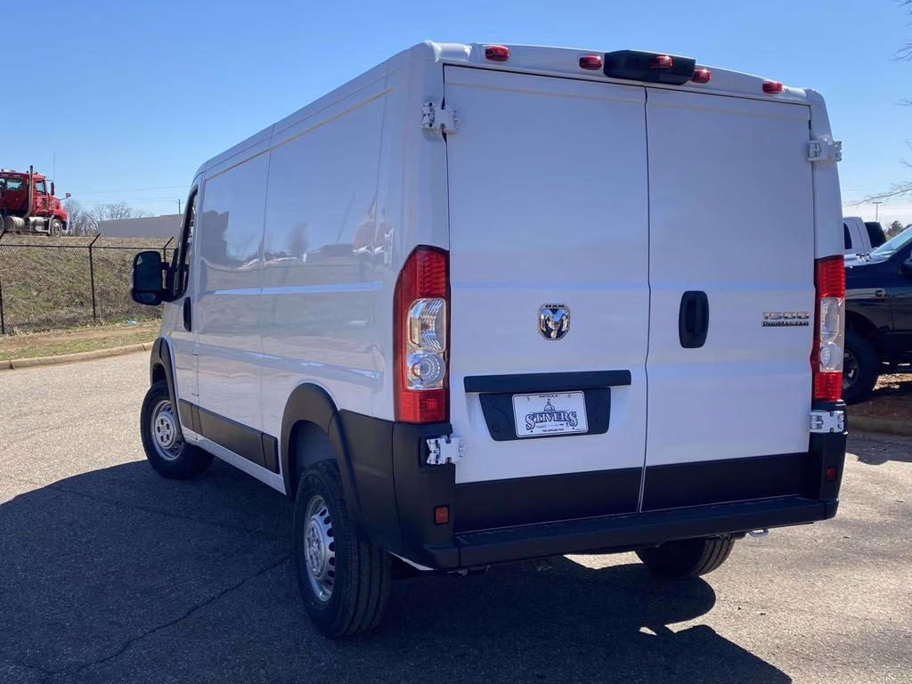 2026 Bright White Clearcoat Ram ProMaster 1500 Low Roof FWD Van