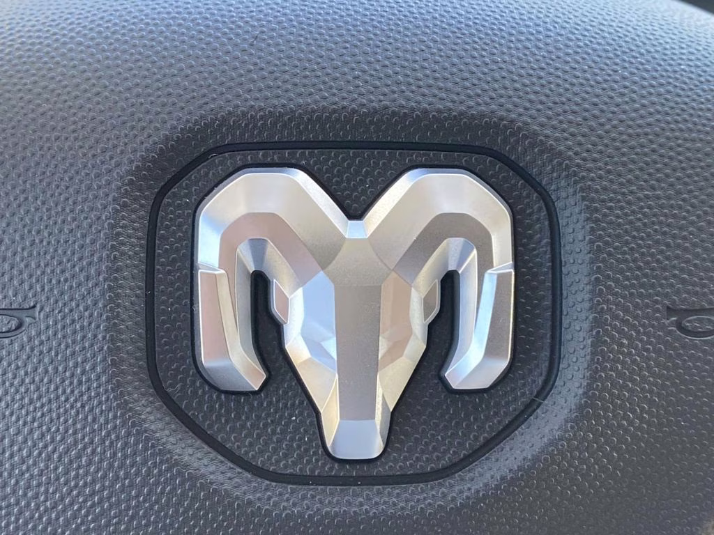 2026 Bright White Clearcoat Ram ProMaster 1500 Low Roof FWD Van