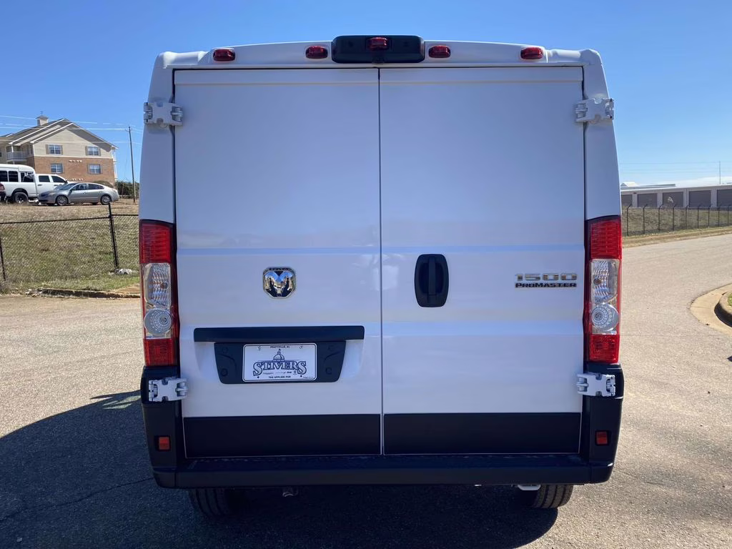 2026 Bright White Clearcoat Ram ProMaster 1500 Low Roof FWD Van