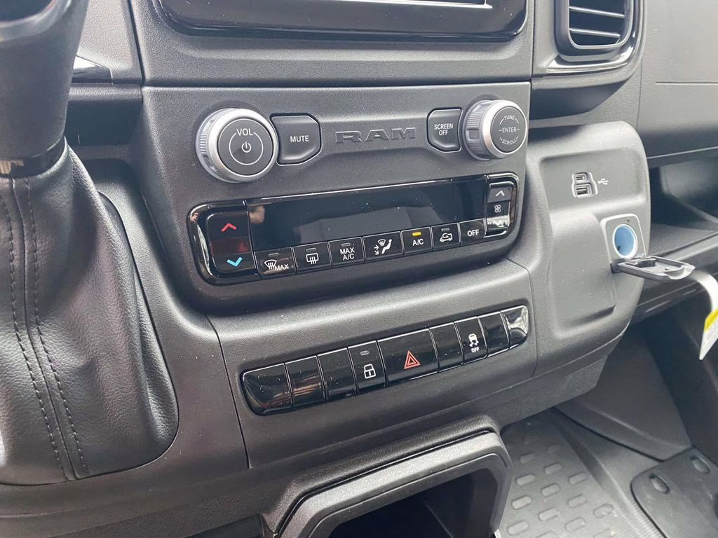 2026 Bright White Clearcoat Ram ProMaster 1500 Low Roof FWD Van