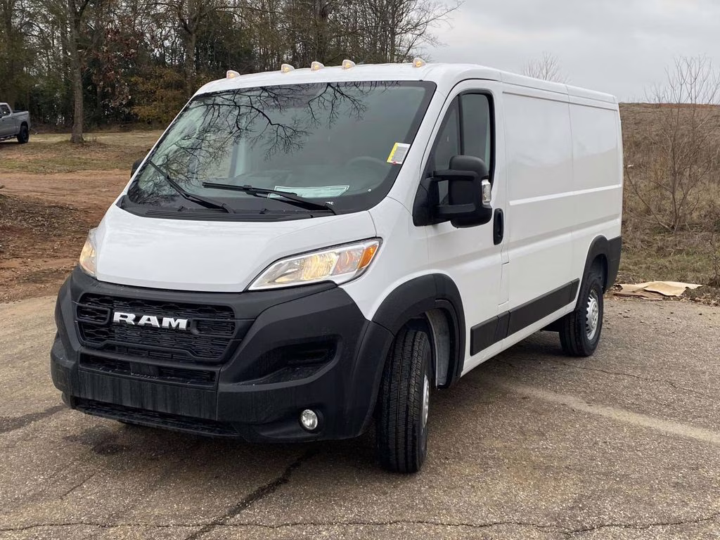 2026 Bright White Clearcoat Ram ProMaster 1500 Low Roof FWD Van