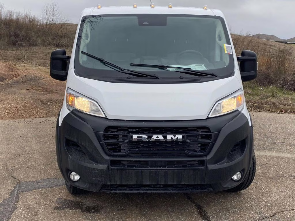 2026 Bright White Clearcoat Ram ProMaster 1500 Low Roof FWD Van