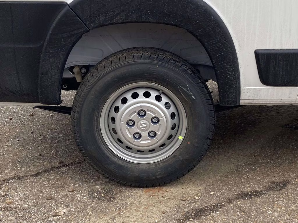 2026 Bright White Clearcoat Ram ProMaster 1500 Low Roof FWD Van