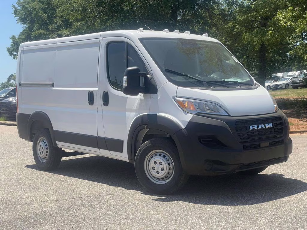 2026 Bright White Clearcoat Ram ProMaster 1500 Low Roof FWD Van
